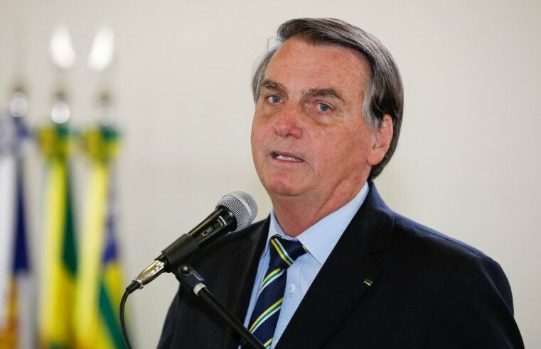 Petrobras vai reduzir preço dos combustíveis esta semana, diz Bolsonaro