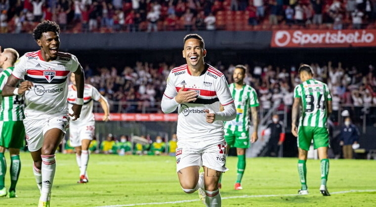 São Paulo vence Juventude e se mantém no Brasileiro da Série A