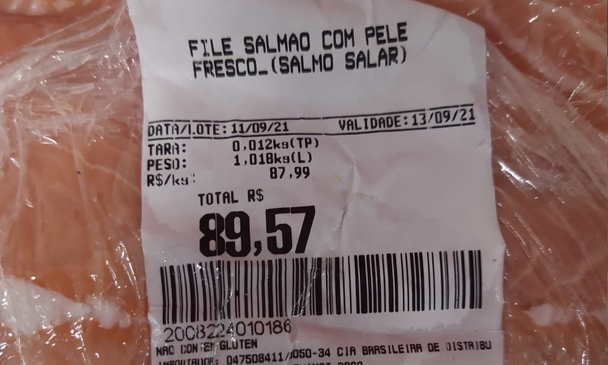 Exame encontra formol em salmão comprado no Extra  no Litoral de SP