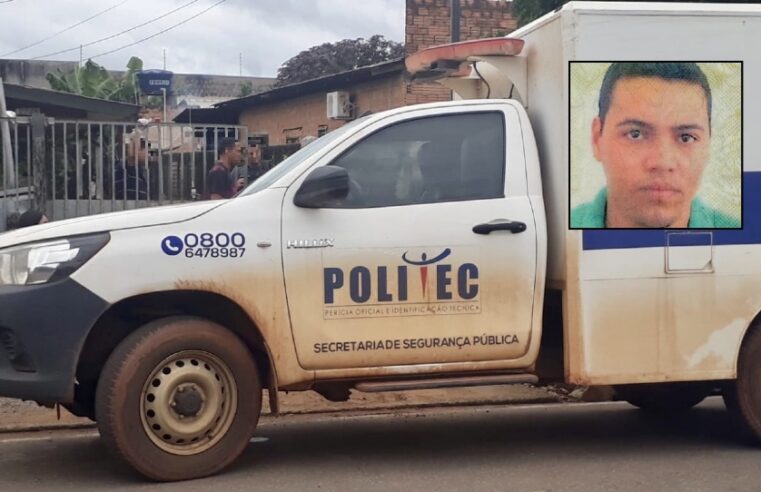 Jovem é executado com tiros na cabeça e no tórax na frente do pai