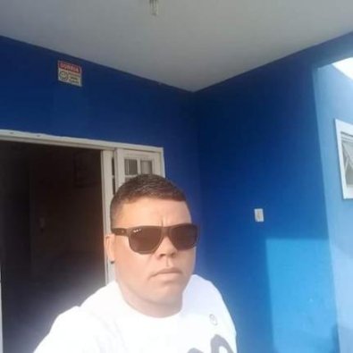 Homem é executado com 8 tiros em frente a espetinho em MT