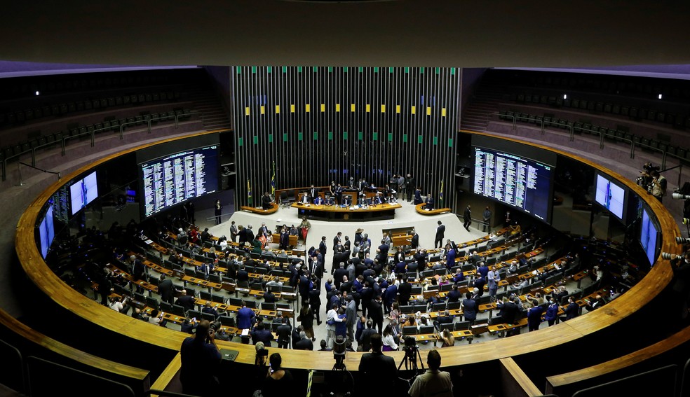 Câmara pode votar nesta terça-feira projeto que legaliza bingos e cassinos