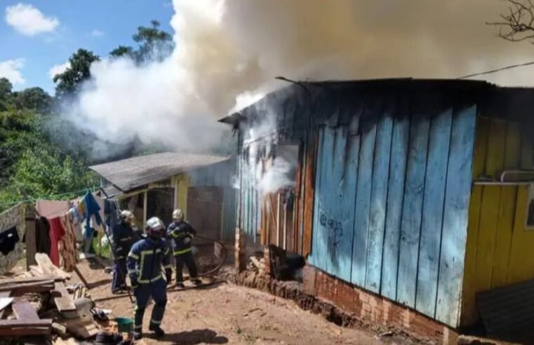 Bebê tem 70% do corpo queimado em incêndio provocado por outra criança em Campo Largo