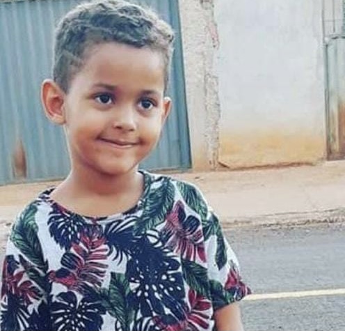 Criança de 6 anos morre afogada em piscina em Alta Floresta