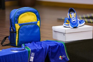 MT investirá R$ 101 mi em uniformes para alunos