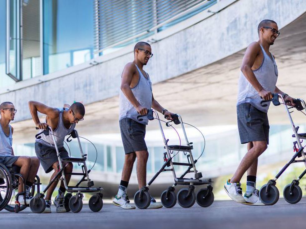 Três paraplégicos voltam a andar após implante revolucionário