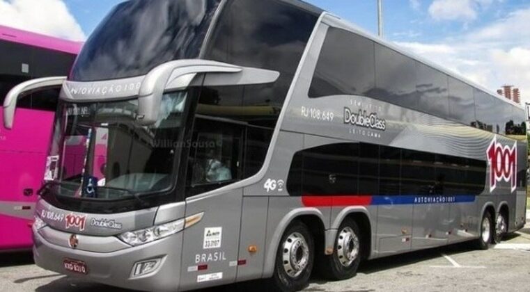 Empresa de ônibus é condenada a pagar R$ 11 mil após passageiro perder enterro do pai
