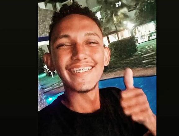 Matupá: Jovem morre após receber descarga elétrica enquanto fazia manutenção em câmera