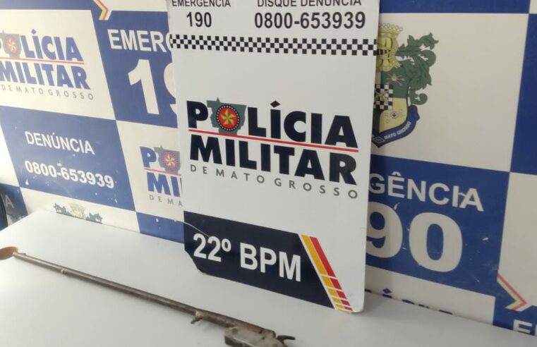 Homem é preso após furtar estepe de caminhão em União do Norte; espingarda foi apreendida