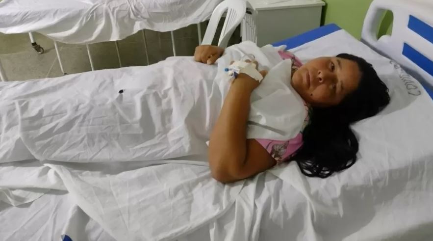 Mulher recebe cachaça no lugar de água em hospital na Bahia