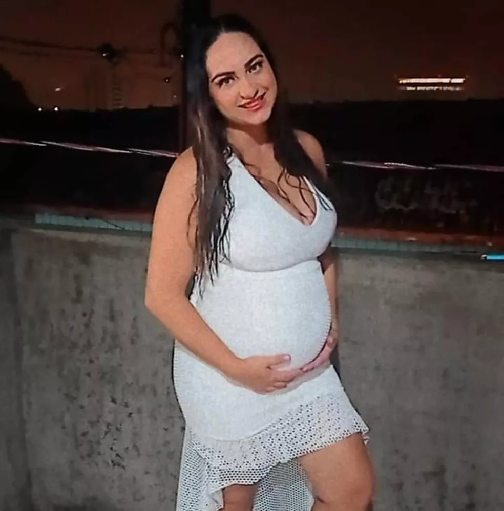 Grávida com bebê morto no útero há 5 dias implora por cesárea em SP