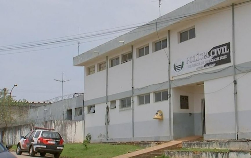 Polícia apura maus-tratos após menino de 3 anos autista voltar da escola com sinais de desnutrição