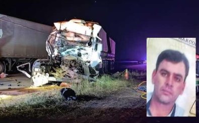 Motorista morre esmagado em batida de três carretas em MT