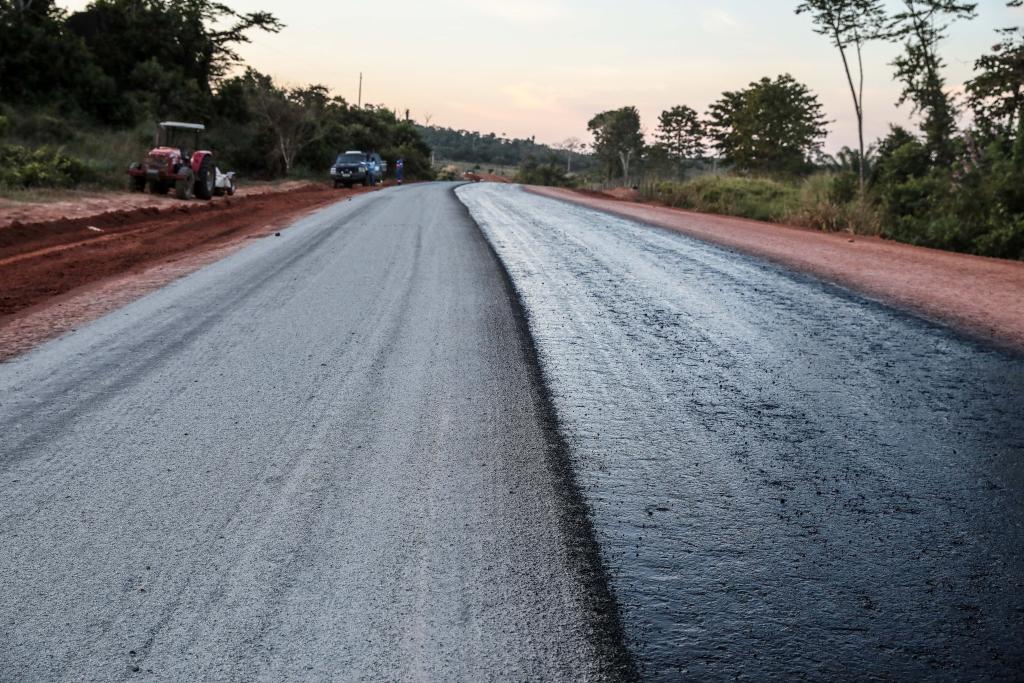 Governo lança licitações para asfaltar mais 90 km de rodovias em Mato Grosso