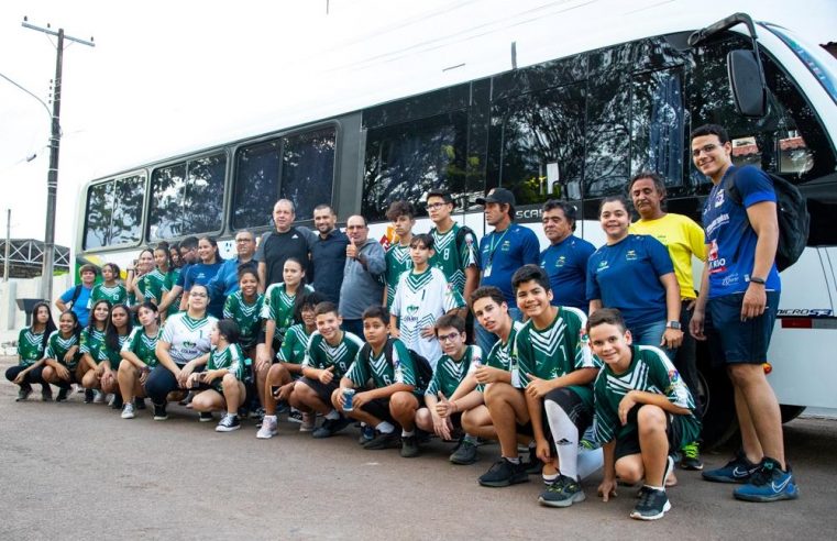 Ônibus entregue pelo Governo de Mato Grosso atenderá atletas e paratletas de Colíder