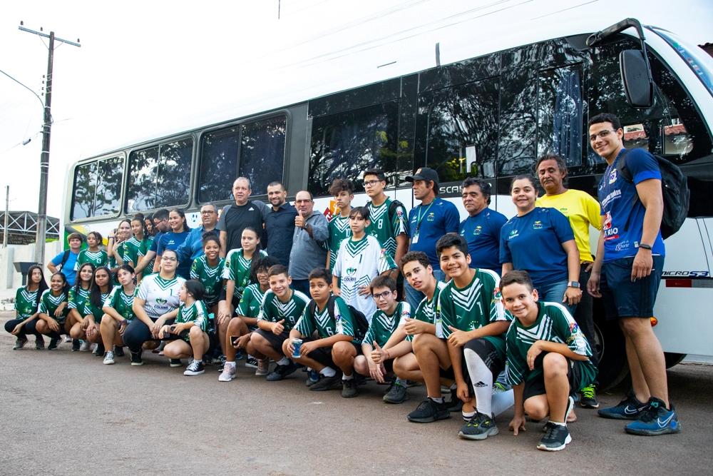 Ônibus entregue pelo Governo de Mato Grosso atenderá atletas e paratletas de Colíder