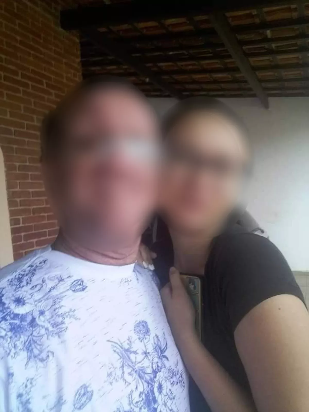 Jovem conta à mãe ter sido estuprada pelo pai durante 11 anos; suspeito foi preso