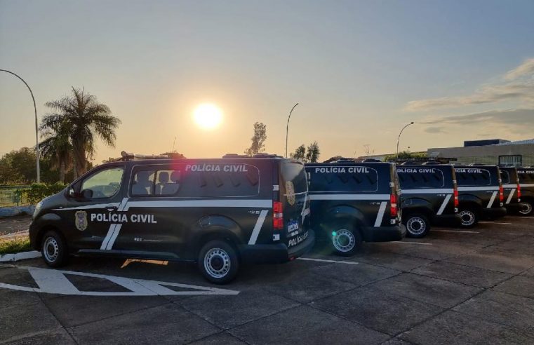 Polícia Civil de MT entrega 18 novos veículos para transporte de presos, Guarantã do Norte na lista