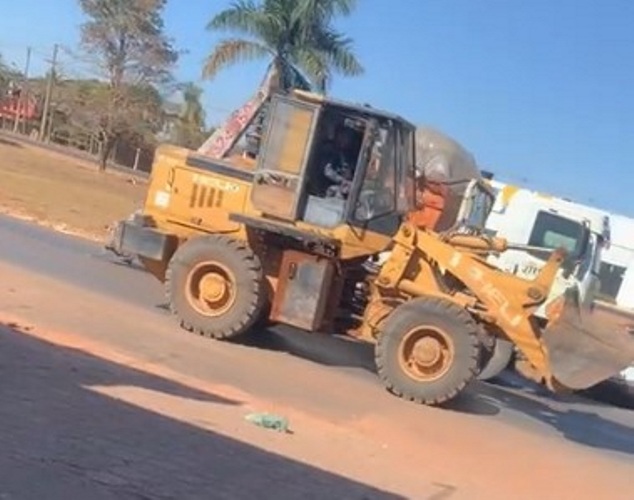 Força tática de Sinop recupera Pá carregadeira furtada e prende homem