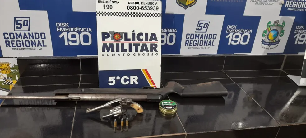 Idoso é preso suspeito de apontar revólver para criança em Barra do Garças