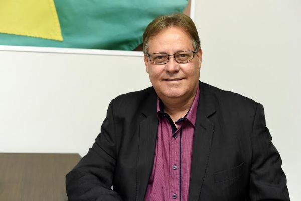 Ex-secretário de Saúde confirmado candidato a deputado estadual