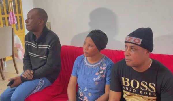 Família de haitianos leva golpe de R$ 30 mil tentando trazer parentes
