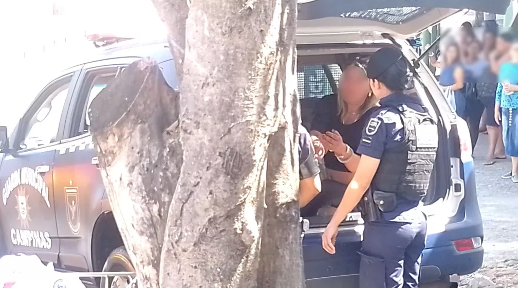 Mulher esfaqueia marido, sogro e sogra após descobrir traição, diz Guarda Municipal de Campinas