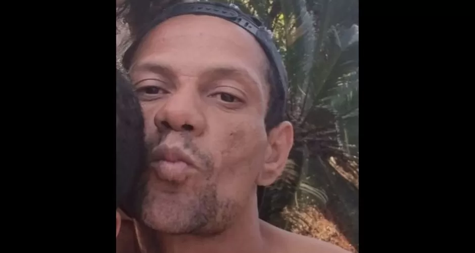 Homem mata esposo de ex-companheira a facadas em Paranaíba