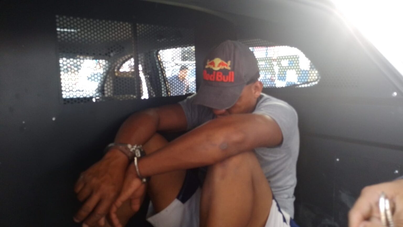 Alta Floresta: Homem é preso em flagrante se masturbando nos Correios