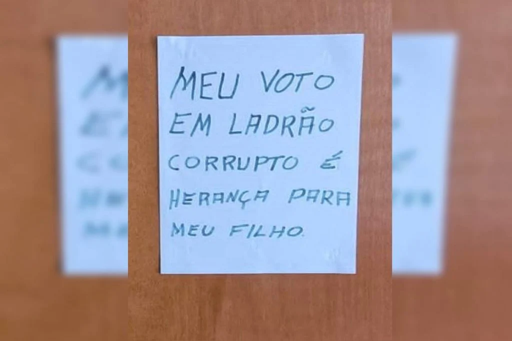 Eleitora de Lula sobre bilhete escrito “voto em ladrão”: “Me sinto ameaçada”