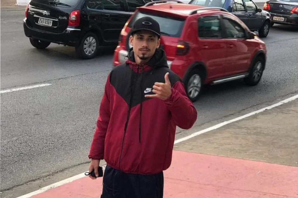 Motoboy preso há um ano prova inocência e morre no dia que seria solto