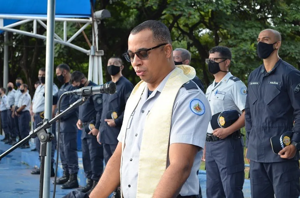 Padre da PM é preso suspeito de importunação sexual contra jovem de 16 anos, no DF