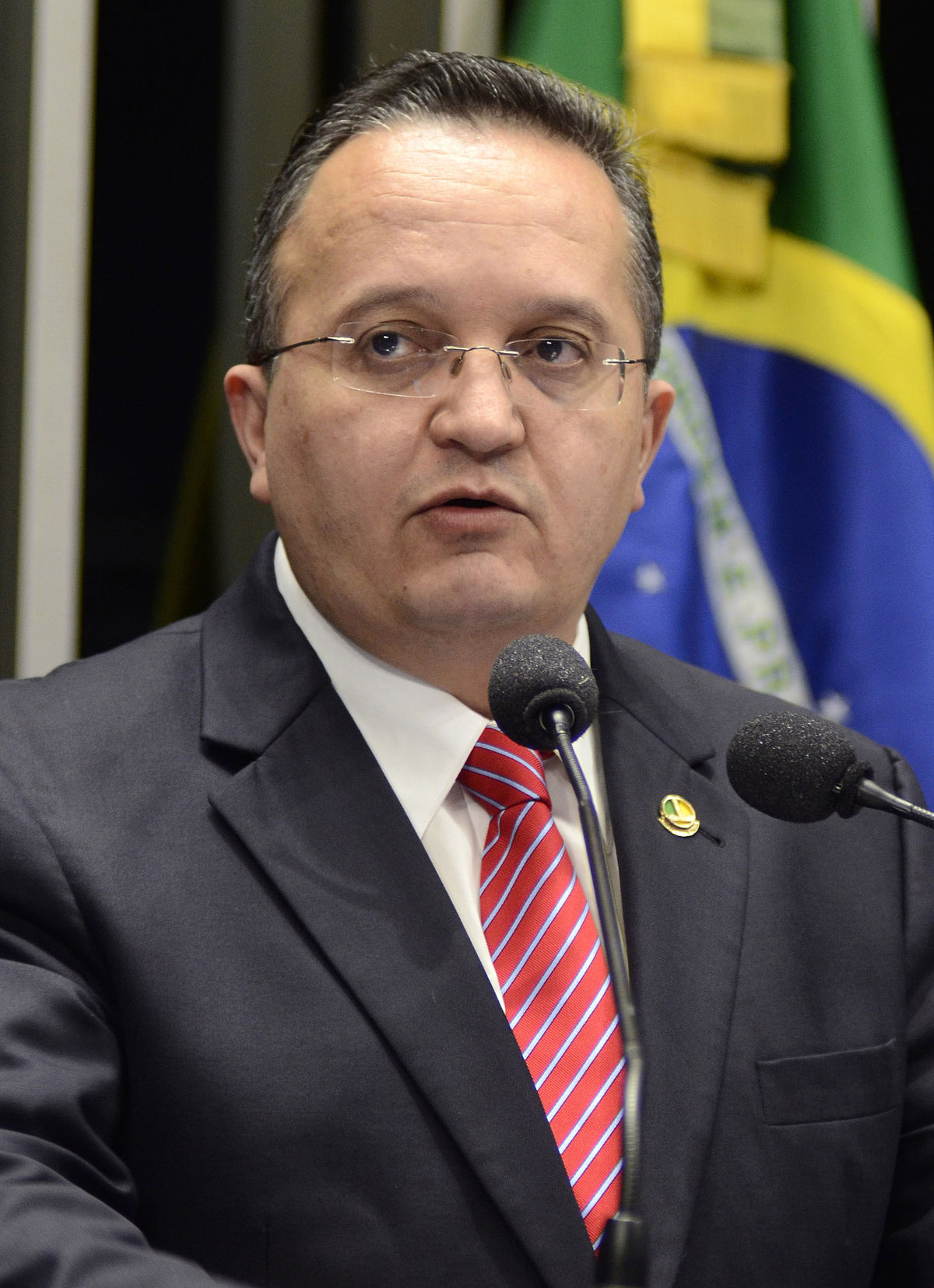 Justiça Eleitoral arquiva investigação contra ex-governador de MT