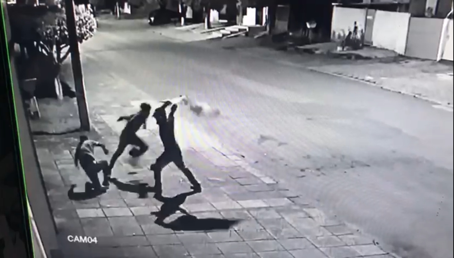 Homem é espancando por assaltantes em Guarantã do Norte e vai parar na UTI