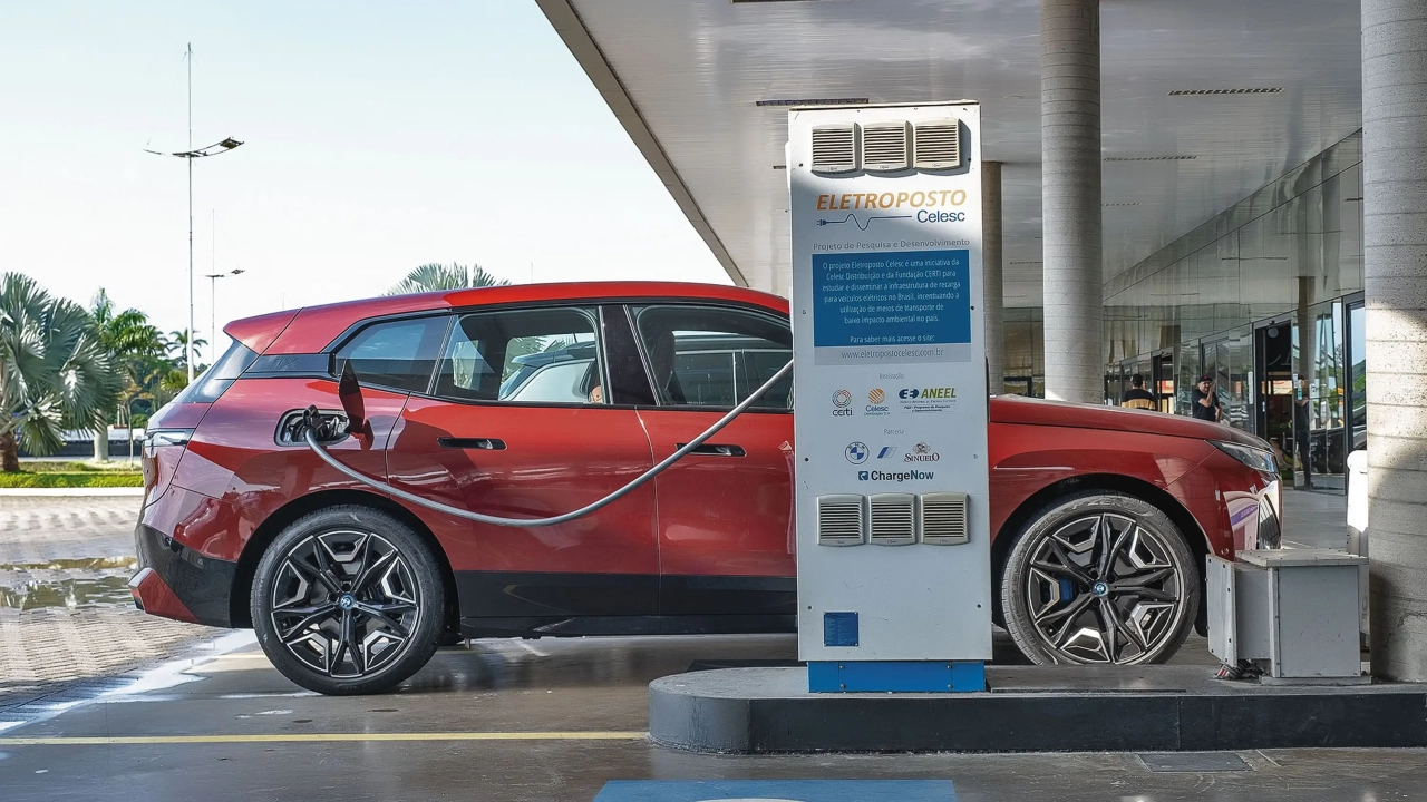 Autonomia de todos os carros elétricos do Brasil diminuirá em 30%