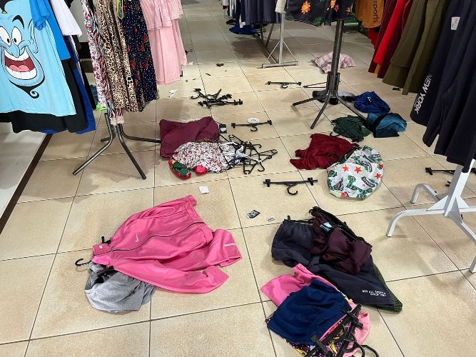 Ladrão defeca, mija, troca de roupa, faz as malas e foge, após invadir loja em Sorriso
