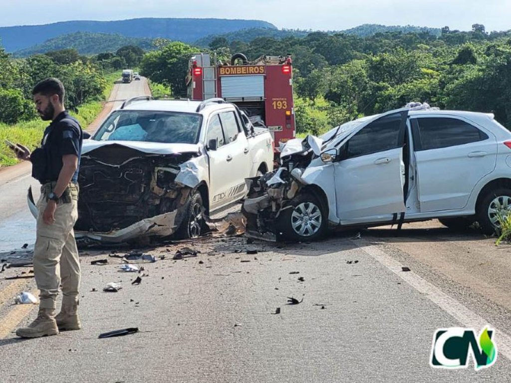 Colisão frontal mata criança e deixa 3 feridos na BR-070