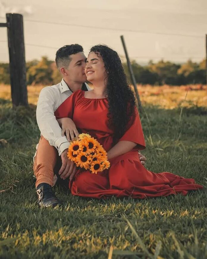 Fotógrafa morre em acidente horas depois de saber do falecimento do marido