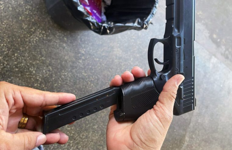 Aluno é apreendido com simulacro de pistola em escola de Mato Grosso