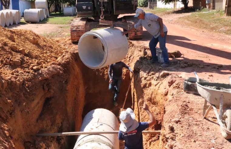 Prefeitura de Guarantã, realiza obras de drenagens para asfaltamento dos bairros Guaranorte e Agapito.