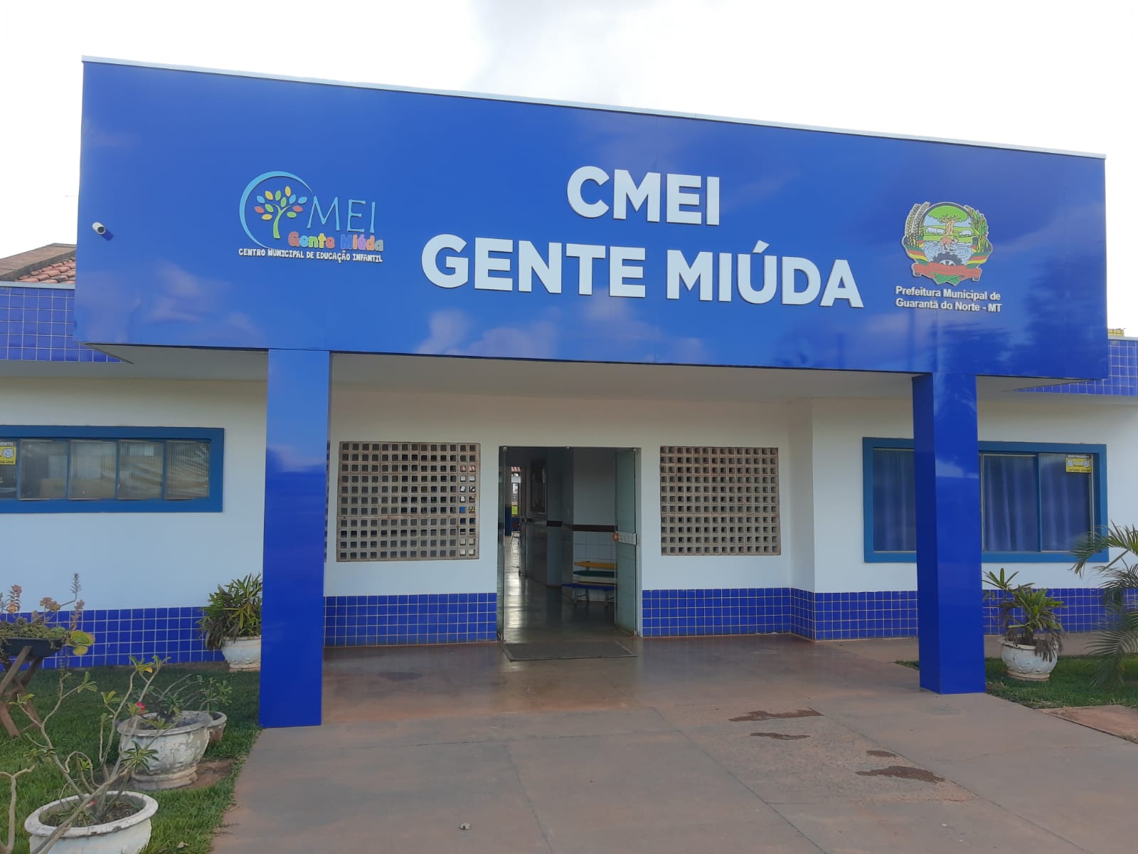 Prefeitura e secretaria de educação, realiza melhorias na infraestrutura do CMEI Gente Miúda.