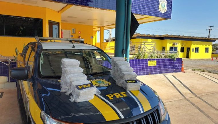 Tráfico Interceptado: 48,50 kg de Pasta Base de Cocaína Apreendidos em Cuiabá