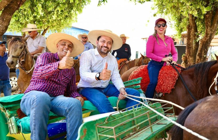 Prefeito Maninho prestigia Cavalgada da Expolíder 2023