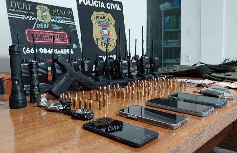 Polícia Civil prende três criminosos, recupera veículo e apreende arsenal usado para crimes