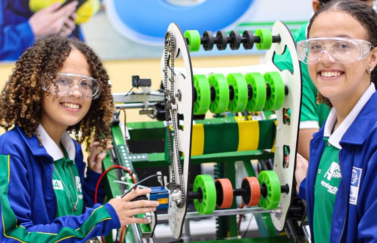 Estudantes de Várzea Grande vão representar a Rede Estadual de Ensino em campeonato nacional de robótica