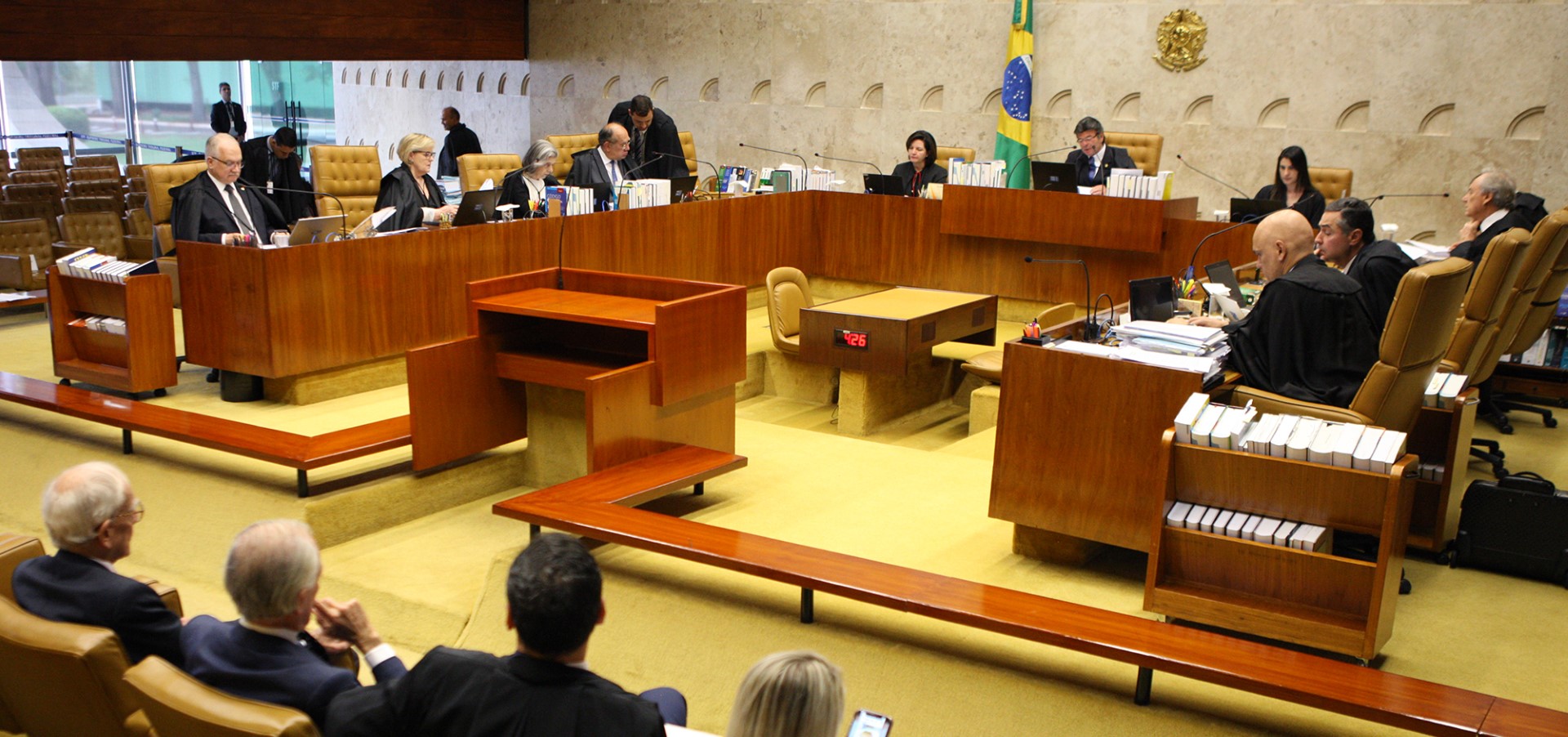 Para STF é inconstitucional usar verbas do Fundeb para pagar honorários advocatícios