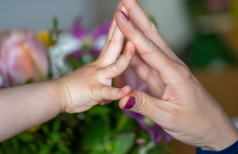 No Brasil, 11 milhões de mulheres criam sozinhas os filhos