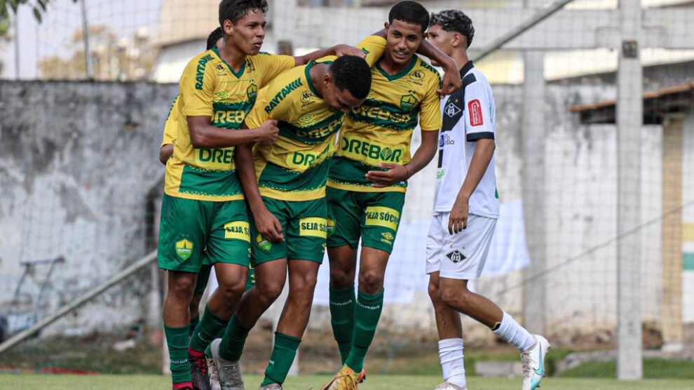 Sub-17 do Cuiabá vence o Mixto; times do sub-15 empatam