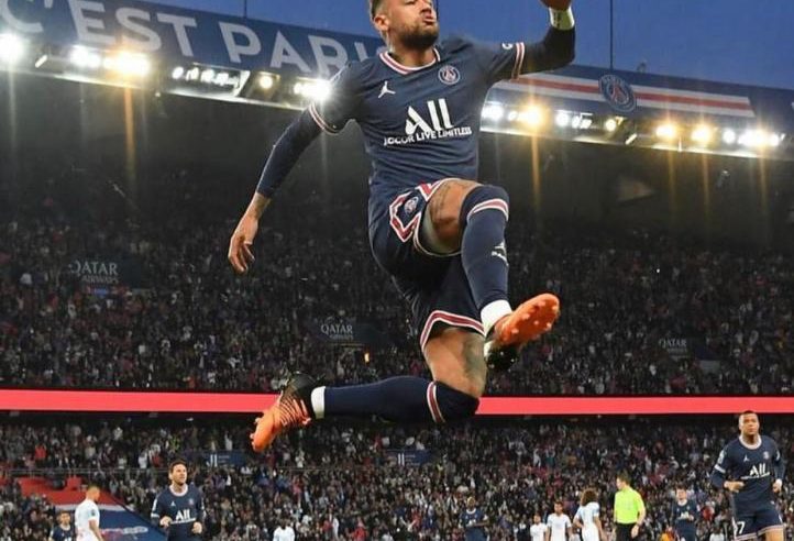 Neymar deve ser negociado com clube saudita e emprestado ao Barcelona, diz jornal