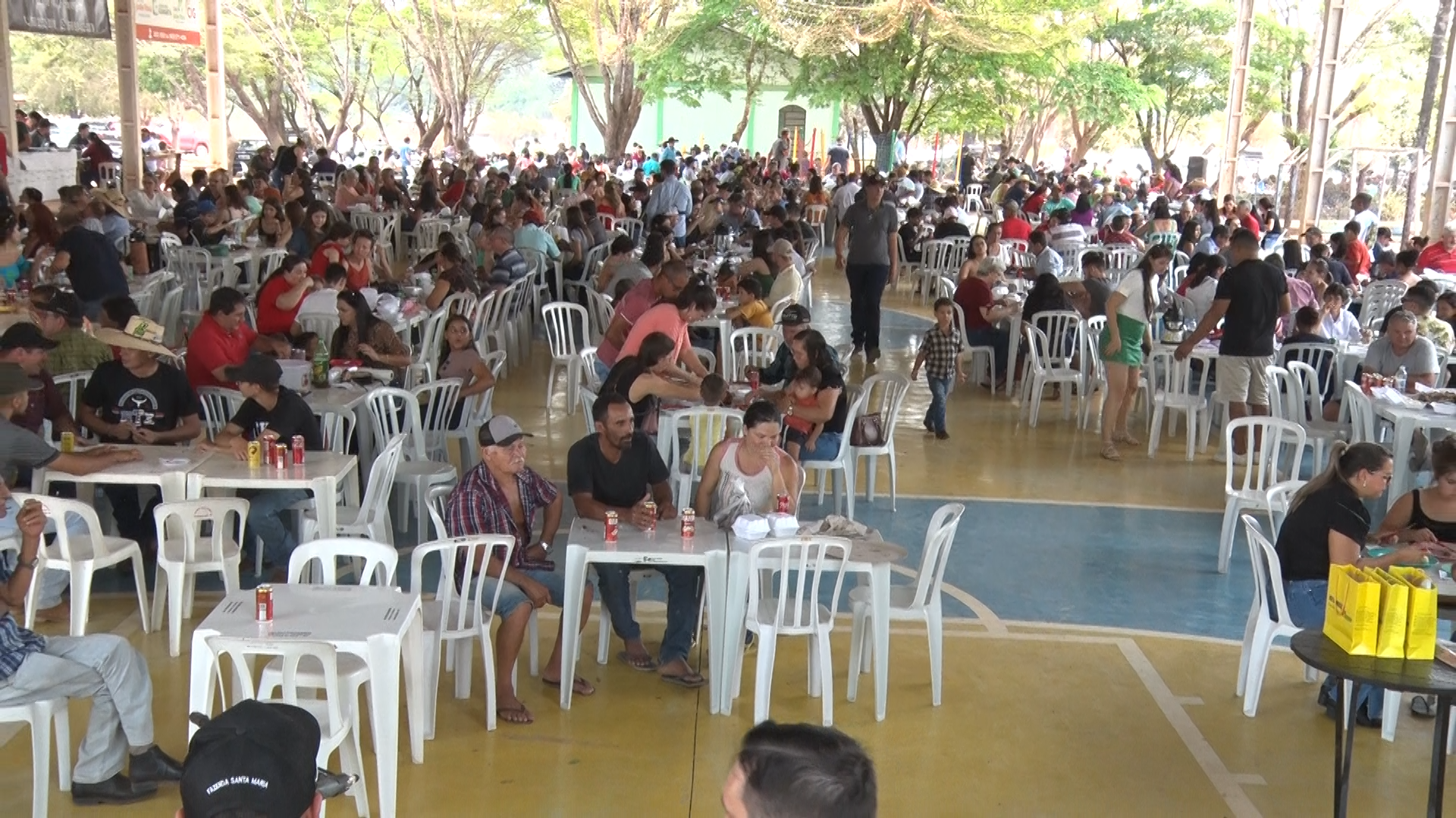 Comunidade Santa Luzia na Linha 38 Realiza o 11º Leilão em prol do Hospital de Câncer de Mato Grosso